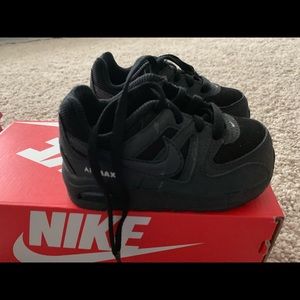 Unisex Nike toddler shoes